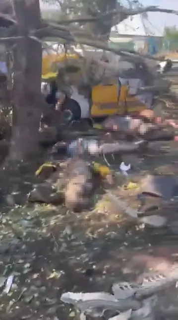Russian airstrike kills more than 20 people
